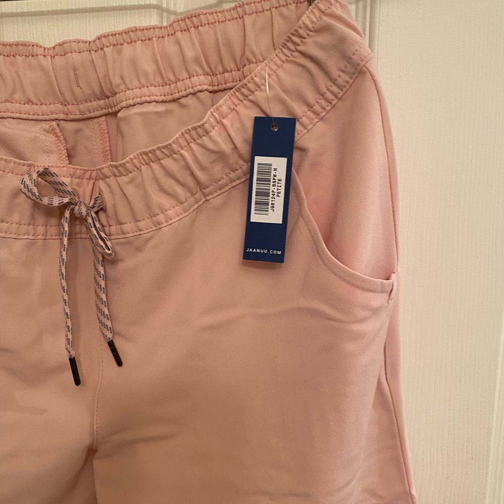 Jaanuu Light Pink Short Sleeve Top and Jogger - Picture 6 of 6
